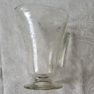 VTG...Hazel Atlas Glass Florentine   No.2 Poppy Crystal Footed Water Pitcher EUC
